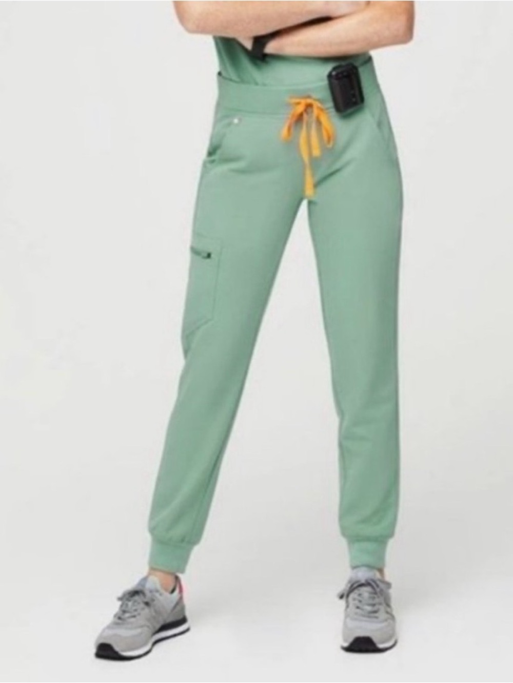 Figs Mint green Jogger Pants with Orange Drawstring Women’s XS